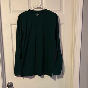 L.L. Bean Green Long Sleeve Tee Classic Crew Neck
